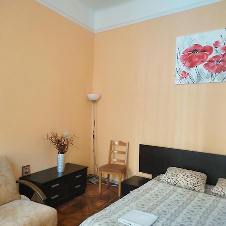 Apartment Kostuskry Str. Львов Экстерьер фото
